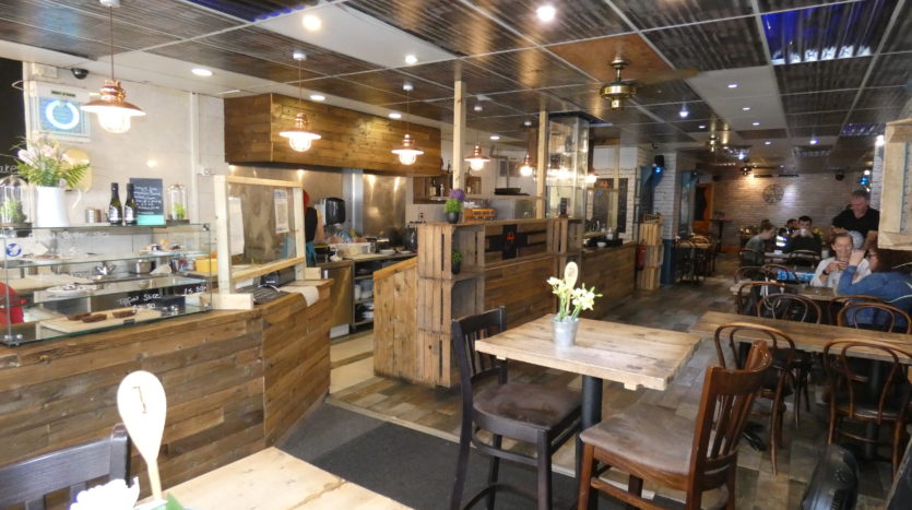 ID2769 Licensed Cafe Bar With Takeaway For Sale Nantwich Cheshire Bar 4