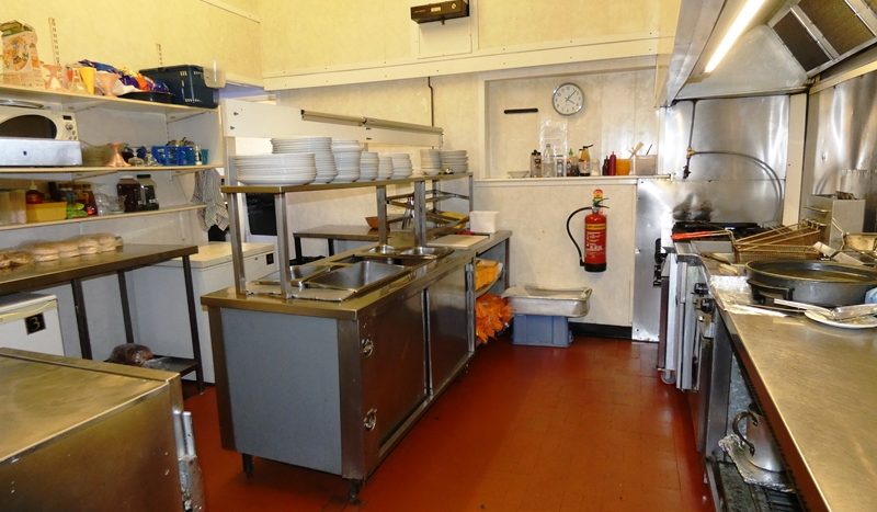 ID2828 Licensed A3 Diner For Sale Thornton Kitchen 3