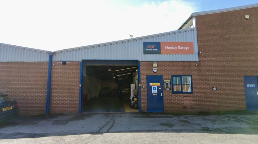 monkey-garage-vehicle-repairs-garage-for-sale-derby